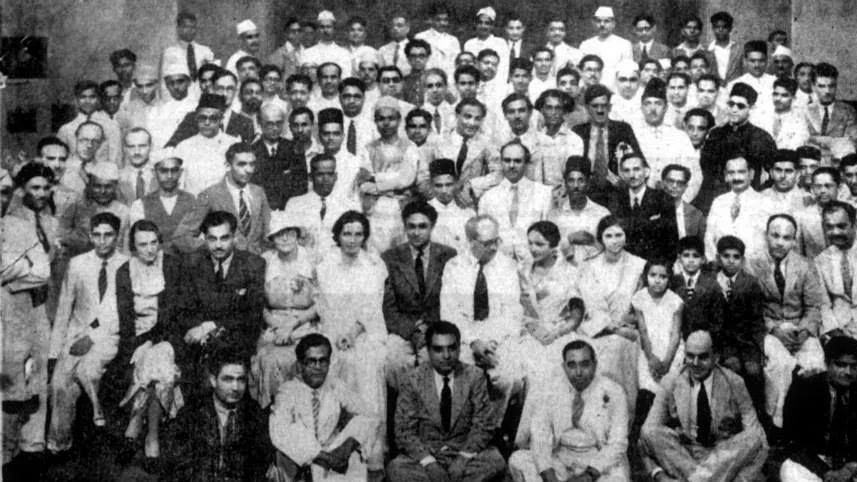 Bombay Talkies Team (with Ashok Kumar, Franz Osten, Devika Rani, Niranjan Pal and Himanshu Rai seated centre), 1930s