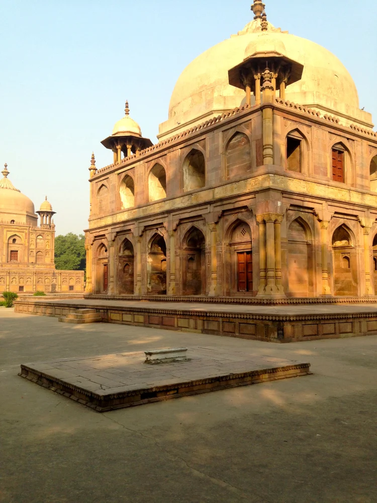 A recent photograph of the Khusrau Bagh