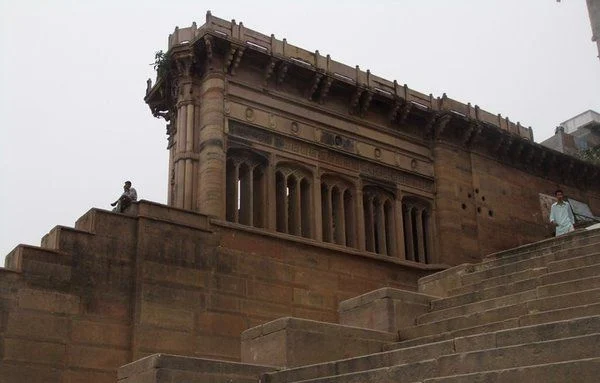 Pakka Ghat, other side