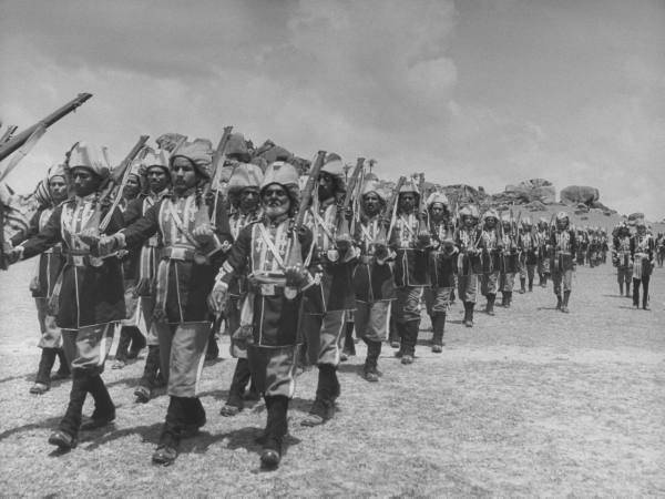 Soldiers undergoing military Razakar training 
