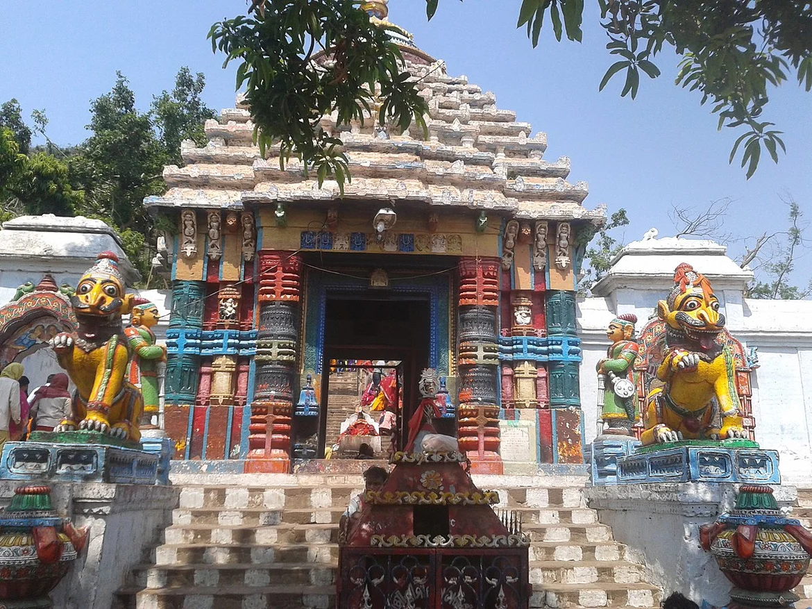 Lower gate of the temple