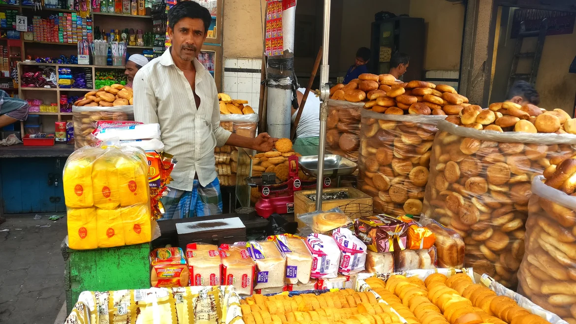 Bakarkhani seller, Zakaria Street
