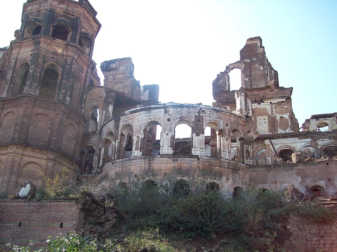 The interior of the complex