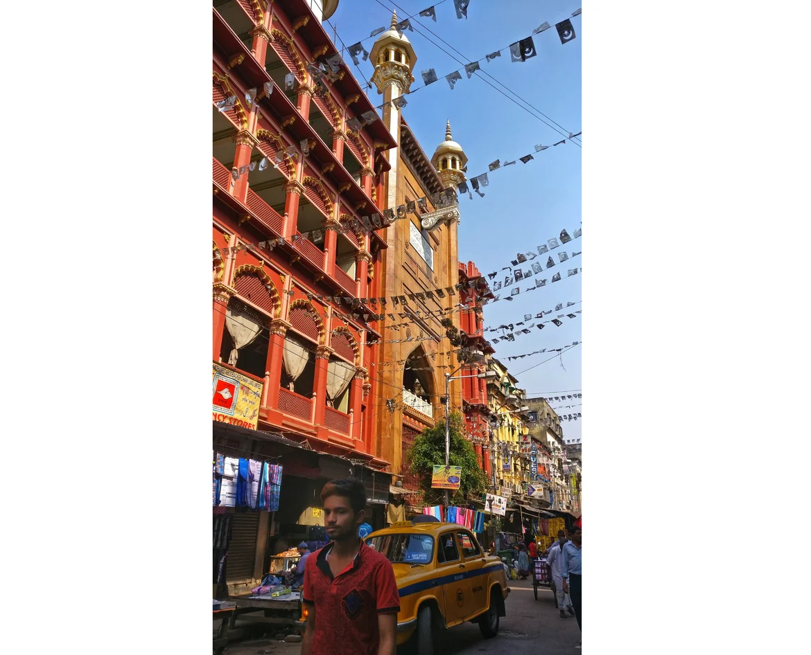 Nakhoda Masjid, Zakaria Street