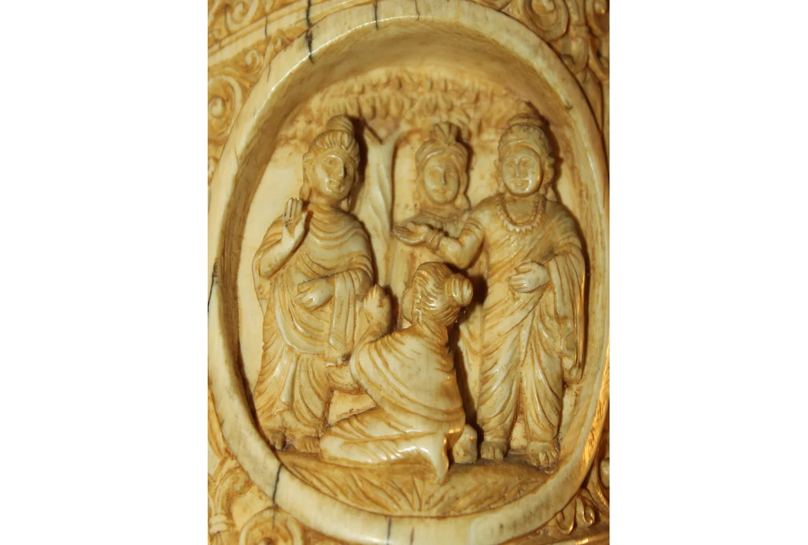 Buddha with Sariputta