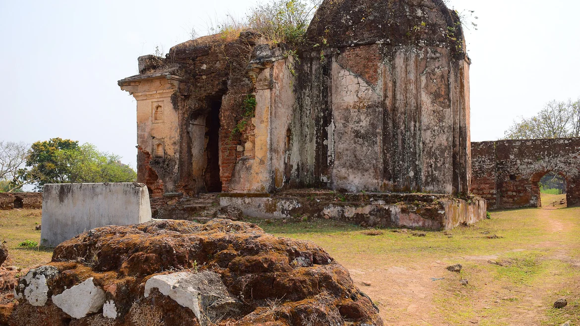 Hexagonal temple