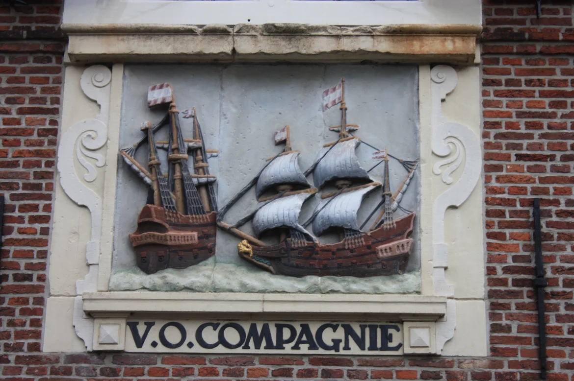 17th century plaque to Dutch East India Company