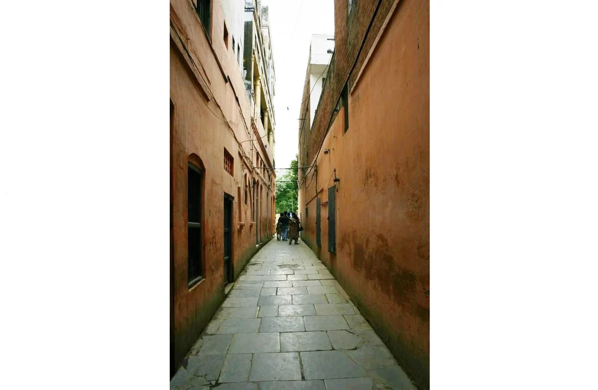 Lane through which General Dyer entered