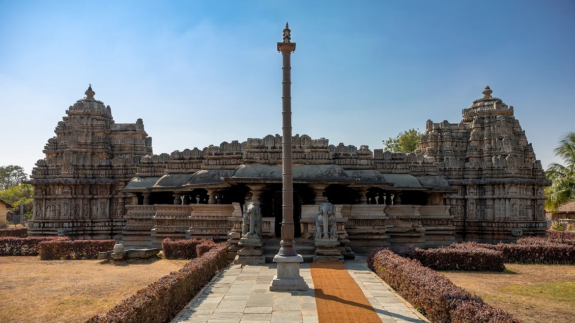 Veera Narayana Temple – Belavadi