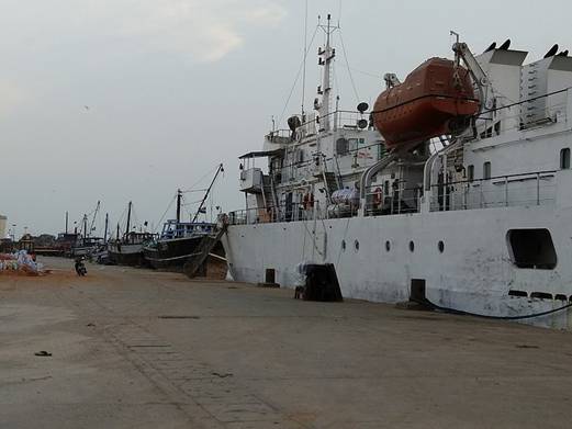 Ship at Old Port Bundar Mangalore