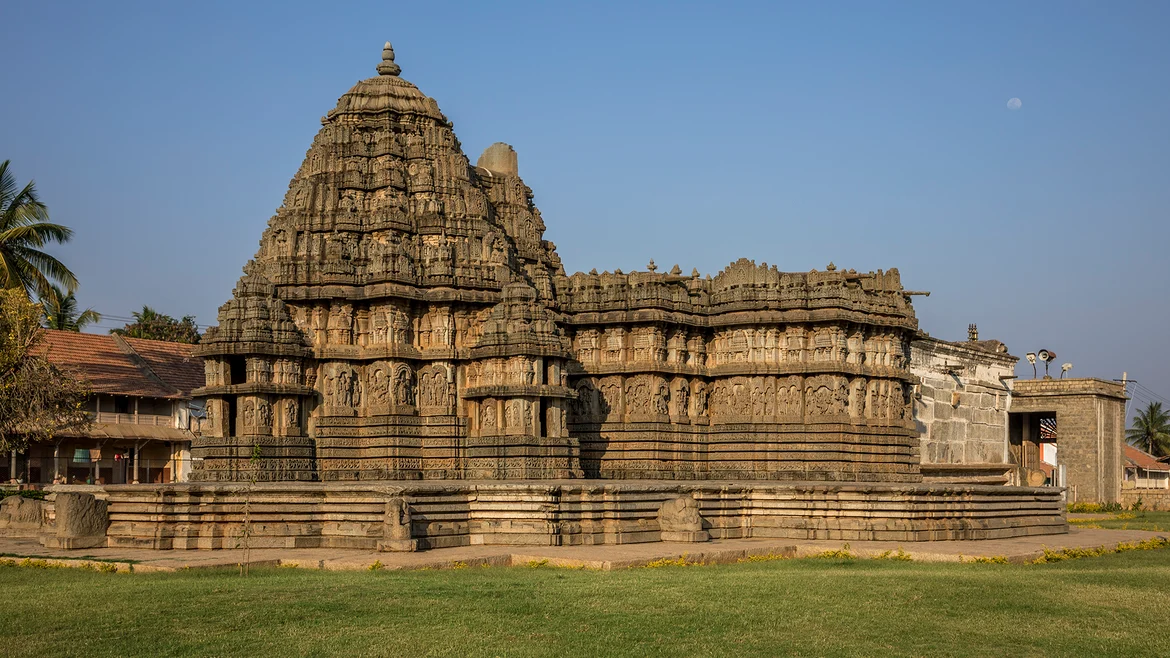 Lakshminarayana Temple – Hosaholalu