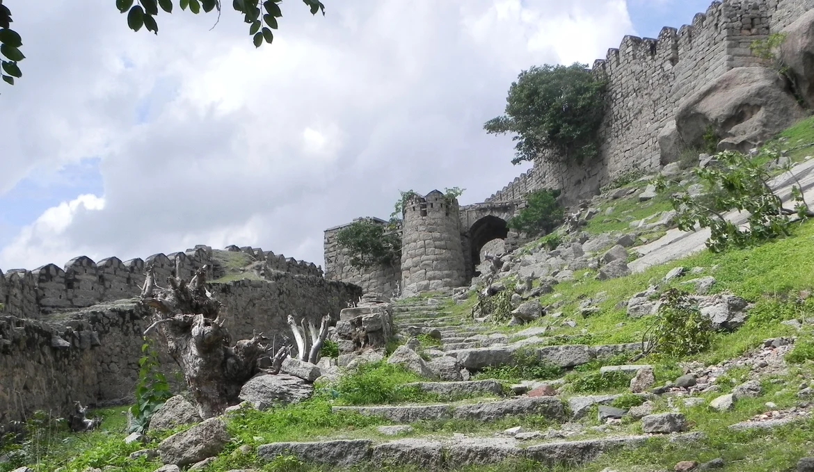 The entrance to the fort