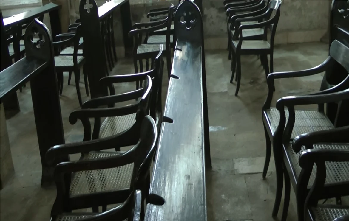 Rosewood pews
