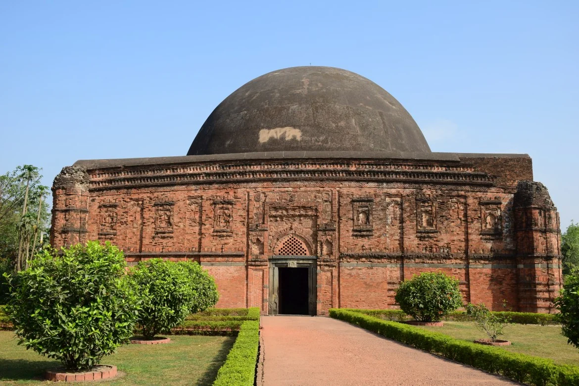 Eklakhi mausoleum