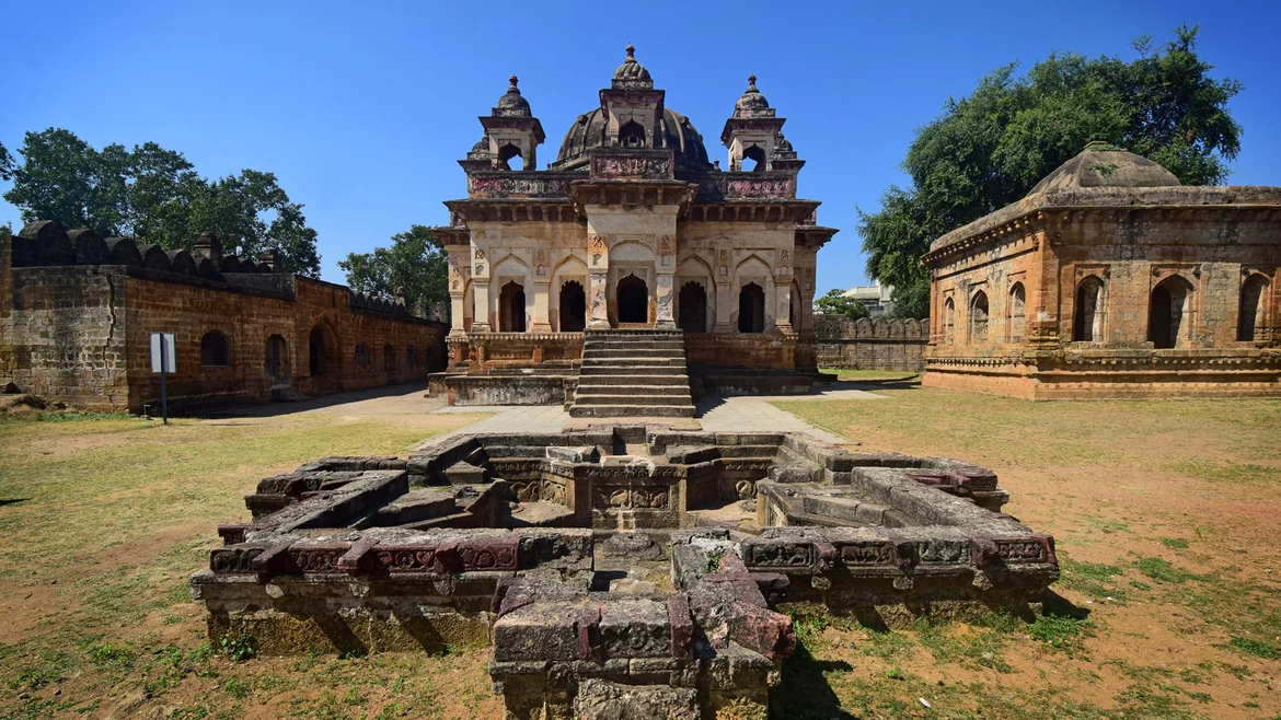 Bir Shah’s Tomb