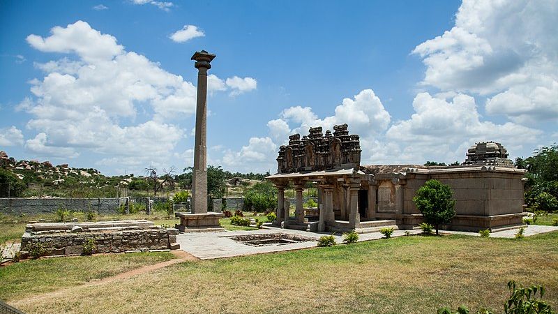 Ganagitti Jain temple
