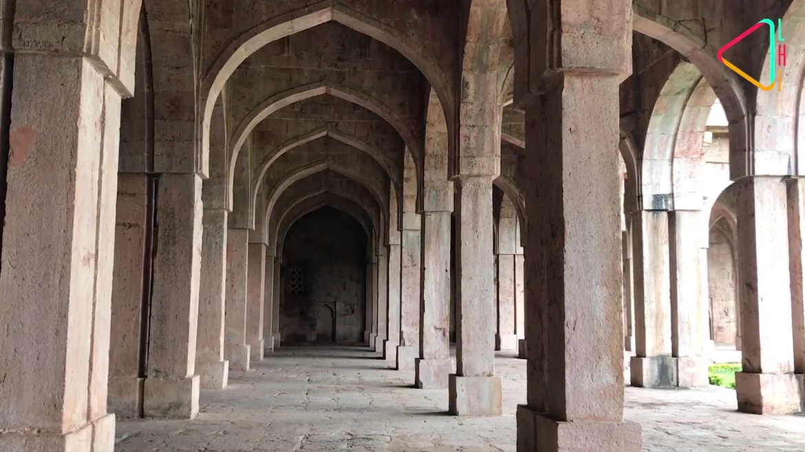 Jama Masjid’s interiors