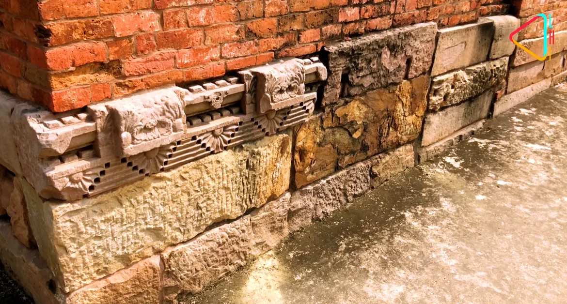 Restoration done using terracotta