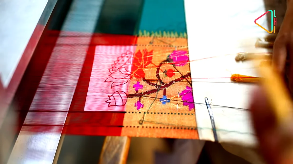 Weaving of the Paithani saree