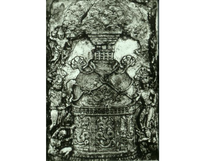 Nagas worshipping the Ramagrama Stupa, Amaravati drum slab