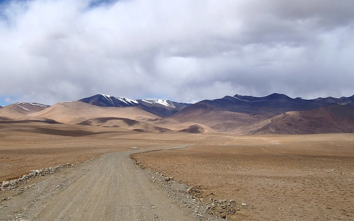 Landscape on the other side of Karakoram pass 