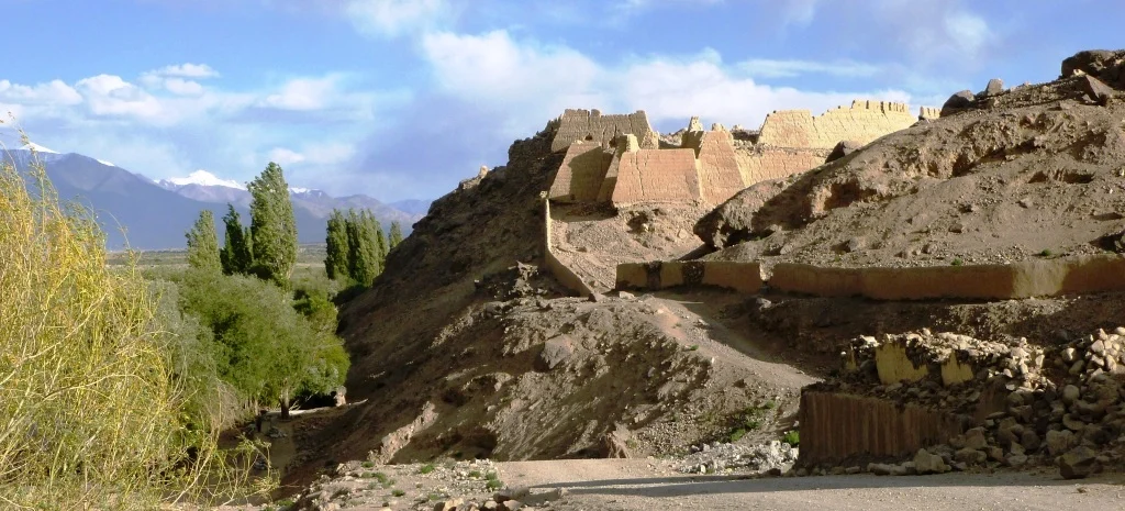 Tashkurghan Fort along the trade route