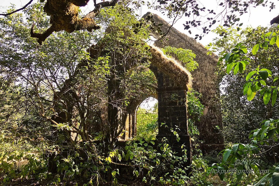 Church ruins in Matheran