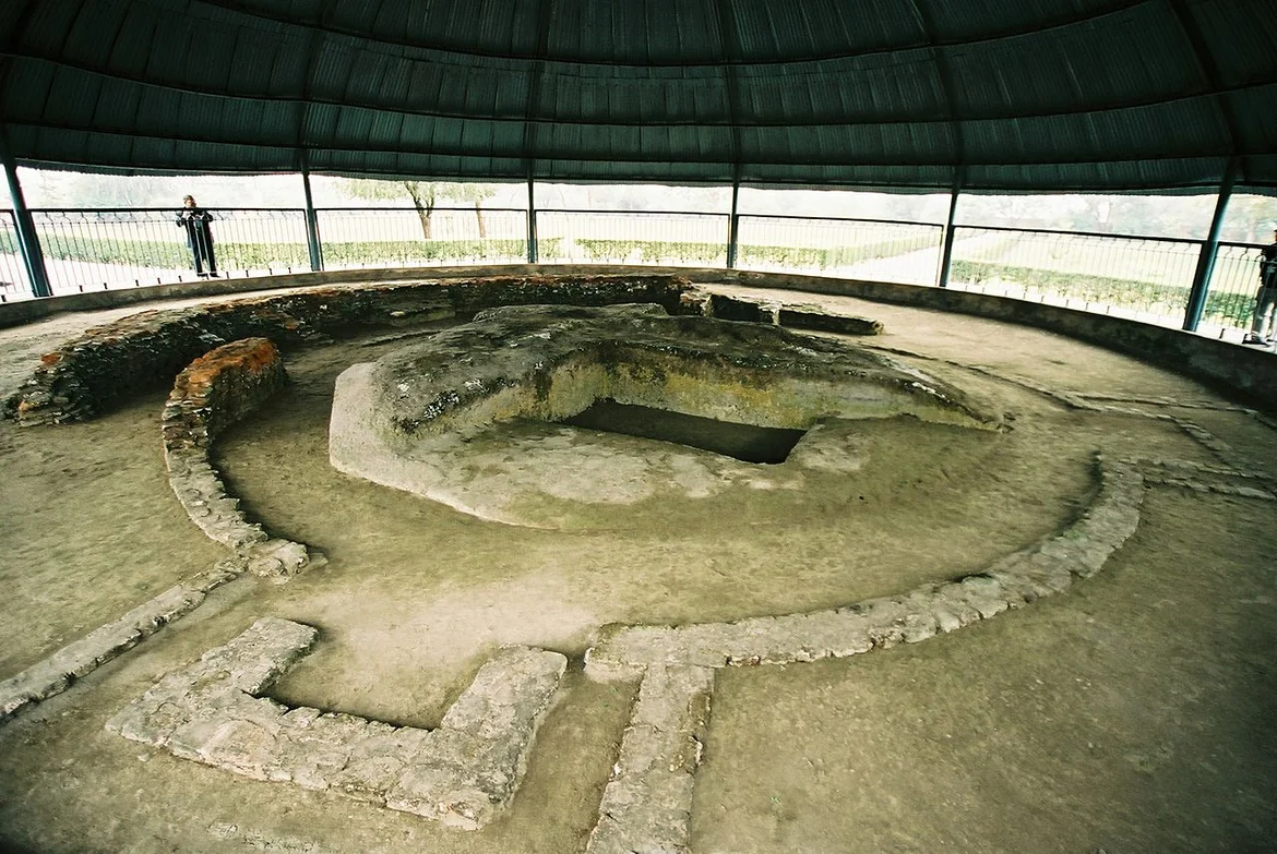 Buddha’s ashes stupa built by the Lichchhavi clan, Vaishali