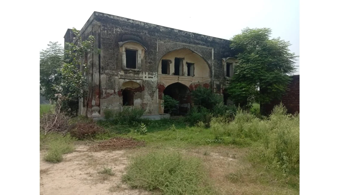 Jahangir’s <i>aramgah</i>