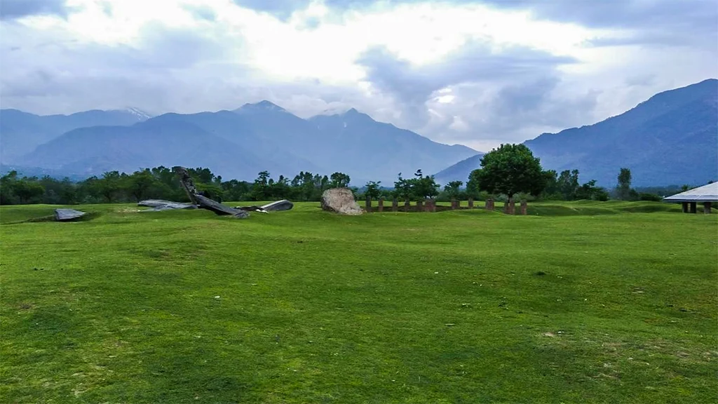 The site of Burzahom