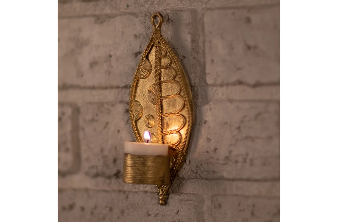 Dhokra Lamp