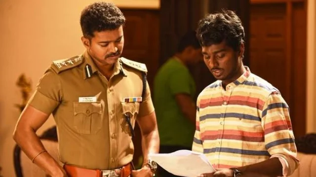 ஷாருக்கானை இயக்குகிறாரா அட்லீ? - பாலிவுட்டில் கசிந்த தகவல்!