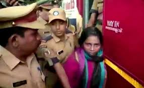 മല കയറാൻ ശ്രമിച്ചതിന് നിരന്തര ആക്രമണം; പൊലീസ് ഫോൺ കൈക്കലാക്കി വിവരങ്ങൾ ചോർത്തിയെന്ന് ബിന്ദു കല്യാണി