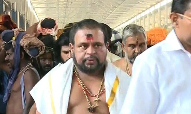 കണ്ഠര് മോഹനര് 