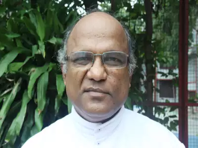 ബലാല്സംഗകേസിലെ പ്രതിയായ ബിഷപ്പിനോട് ഐക്യദാര്ഢ്യം ആവര്ത്തിച്ച് സഭ, കേസ് അട്ടിമറിക്കാന് നടത്തിയ നീക്കങ്ങള് ഇങ്ങനെ