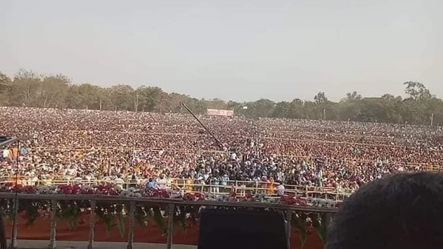 മോഡിയുടെ കൊല്ക്കത്ത റാലി, ജനപിന്തുണ തെളിയിക്കാന് ബിജെപി ഉപയോഗിച്ചത് വ്യാജചിത്രം