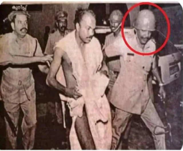 1994ല് പി രാജീവിനെ അറസ്റ്റ് ചെയ്തുകൊണ്ടുപോകുന്നു 