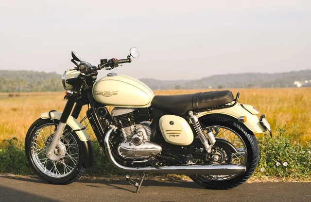 ജാവ 42