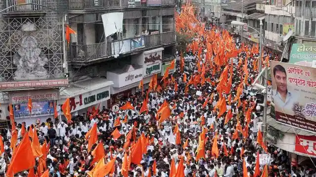 उदारीकरण और वैश्वीकरण के बाद मराठाओं का जाल सभी जगह फैल गया है.