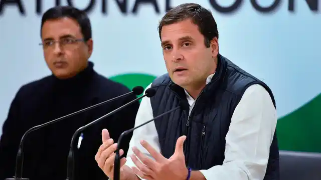 ‘जस्टिस लोया के परिवार का मानना है कि उनकी मौत रहस्यमय परिस्थितियों में हुई’