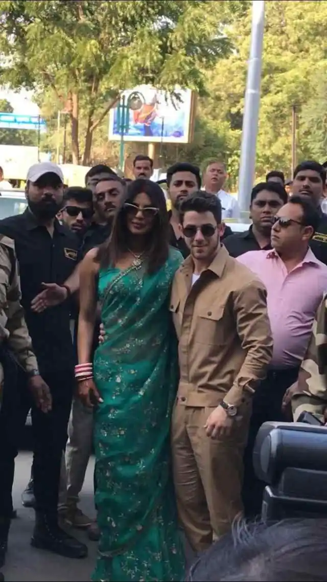 अपने पति निक से साथ प्रियंका चोपड़ा