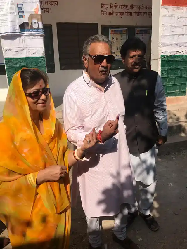 गजसिंह और उनकी पत्नी 