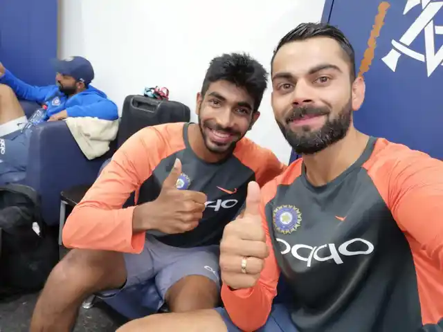 जसप्रीत बुमराह और विराट कोहली की सेल्फी, बुमराह इस मैच में ‘मैन ऑफ द मैच’ रहे. 