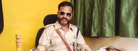 ಮೀಟ್ Mr. ‘ಸ್ವಘೋಷಿತ ಐಜಿಪಿ’ ರಮಾನಂದ ಸಾಗರ್; ಇದು ಕಳ್ಳ ಕಸುಬಿಯ ದುನಿಯಾ