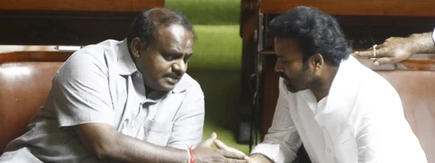 ಮತ್ತೆ ಅಧಿಕಾರ ಕೇಂದ್ರಕ್ಕೆ ‘ಬಳ್ಳಾರಿ ರಿಪಬ್ಲಿಕ್’: ಟಾನಿಕ್ ಕೊಟ್ಟು, ಜಾಪಾಳ ಬೆರೆಸಿದ ಫಲಿತಾಂಶ!