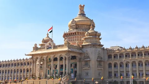 LIVE: ವಿಶ್ವಾಸಮತ ಯಾಚನೆ ಮಾಡದೇ ರಾಜೀನಾಮೆ ನೀಡಿದ ಬಿ.ಎಸ್.ಯಡಿಯೂರಪ್ಪ