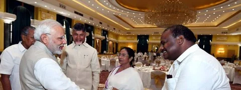 ಸೈದ್ಧಾಂತಿಕ ವಿರೋಧ, ಅಭಿವೃದ್ಧಿಗೆ ಸಹಕಾರ: ದಿಲ್ಲಿ ರಾಜಕೀಯ ಬಿಕ್ಕಟ್ಟಿಗೆ ಪರಿಹಾರ ಎಲ್ಲಿದೆ?