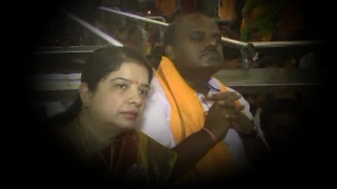 ಸಿಎಂ ಚಂಡಿಕಾ ಪಾರಾಯಣ, ಸ್ಪೀಕರ್ ಪಾದಪೂಜೆ: ಹೊಸ ಸರಕಾರದ ‘ನಂಬಿಕೆ’ಗಳ ಅನಾವರಣ!