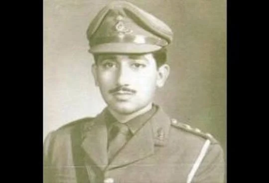 ಮುಷರಫ್ ಯುವಕನಾಗಿದ್ದ ಸಂಧರ್ಭದಲ್ಲಿ.