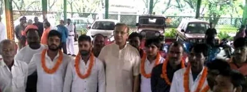 ಹತ್ಯೆ ಆರೋಪಿಗಳಿಗೆ ಹೂಹಾರದ ಸ್ವಾಗತ; ‘ಇದು ಕಾನೂನು ಪ್ರಕ್ರಿಯೆಗೆ ಗೌರವ’ ಎಂದ ಜಯಂತ್ ಸಿನ್ಹಾ
